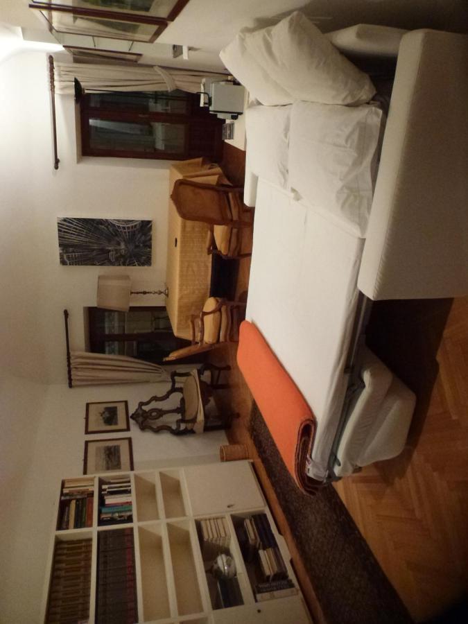 Apartamento Cosy In Via Del Corso Roma